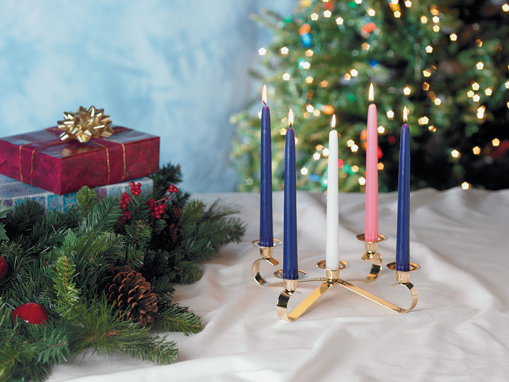 Emkay - "The Everlasting Light" Brass Wreath