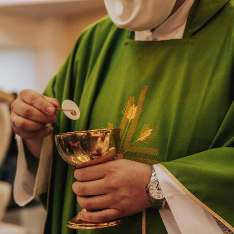 Chasubles - Chiarelli's Religious Goods & Church Supply