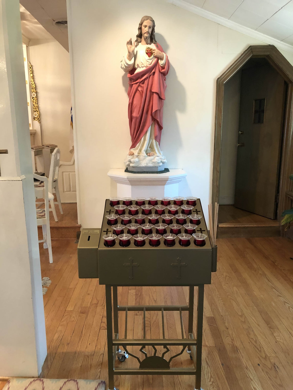 St. Thomas Range Votive Candle Burning Unit | 33 Piece - view 6