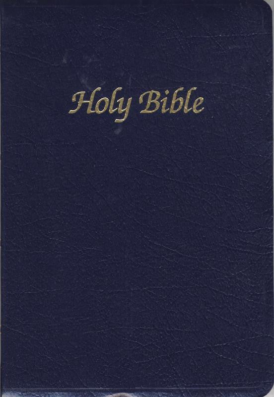 FIRST COMMUNION BIBLE - WHITE OR NAVY (INDEXED OR NON-INDEXED) - Catholic Book - Chiarelli's Religious Goods & Church Supply